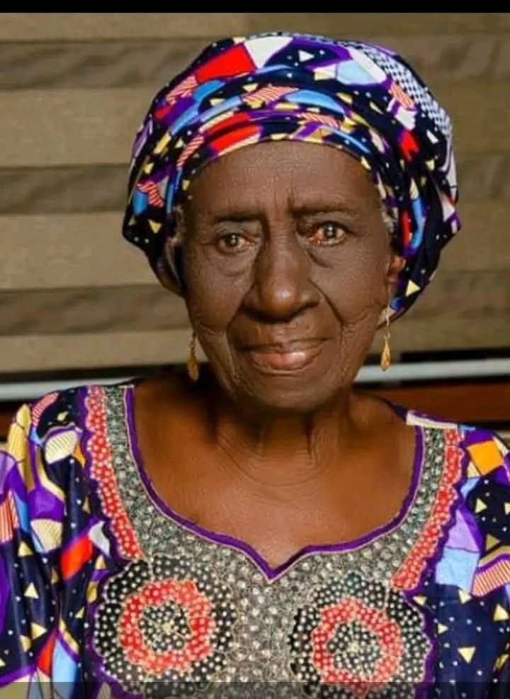 KARL KUMM VARSITY VC CONSOLES BOT CHAIRMAN OVER MOTHER'S DEATH